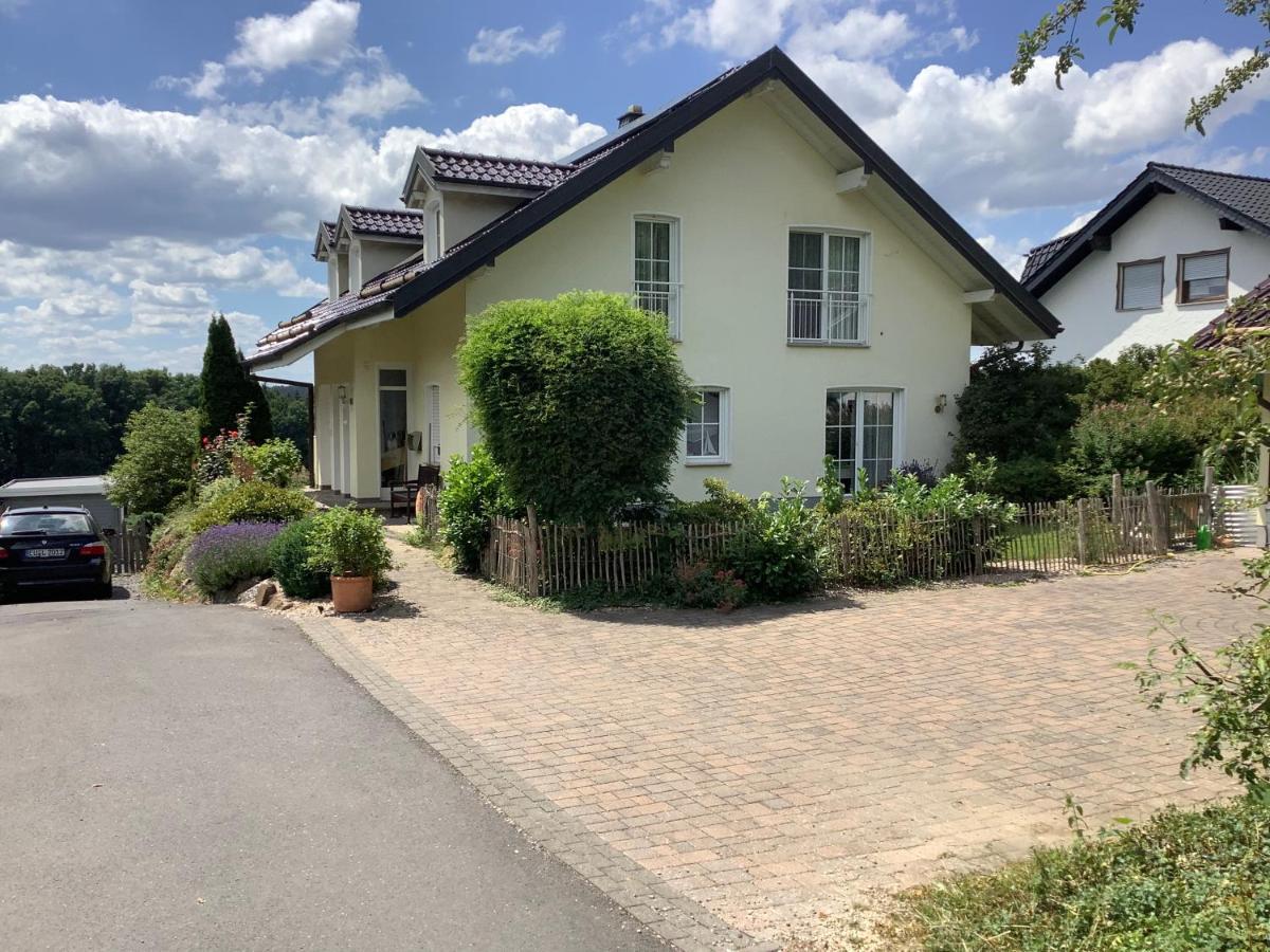 Appartamento Wohlfuehloase Am Michelsberg Bad Muenstereifel Esterno foto